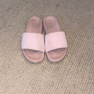 Lulu lemon  Light Pink Slide Sandals - Slip On Comfort